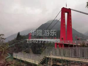 玻璃吊橋